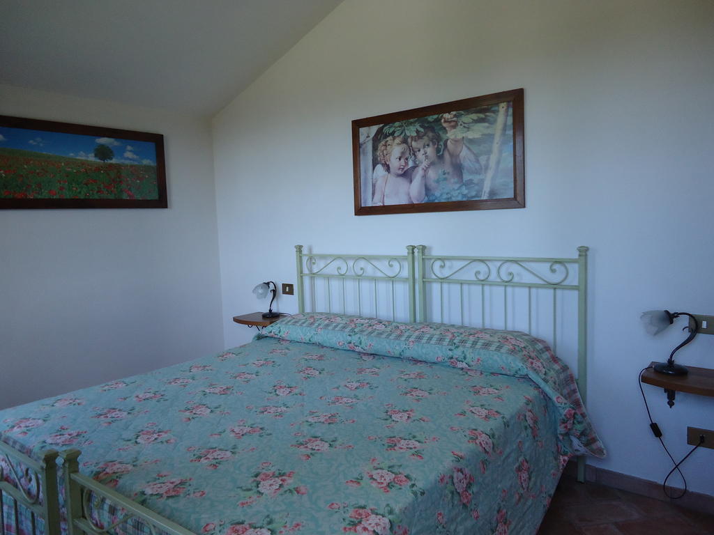 Il Borgo Di Montereggi Villa Limite Szoba fotó